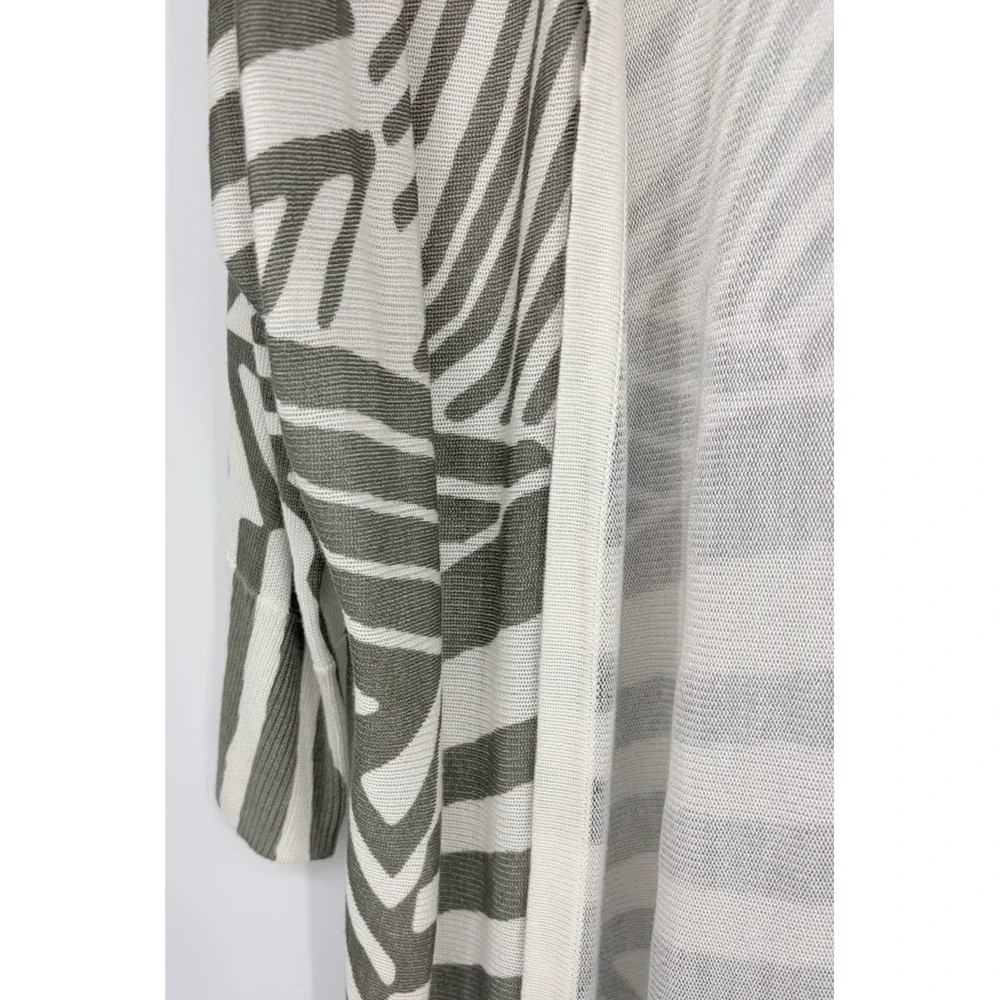 New Chico's Daniella Cardigan Graphic Waves Size 1 Long Line Open Rayon
